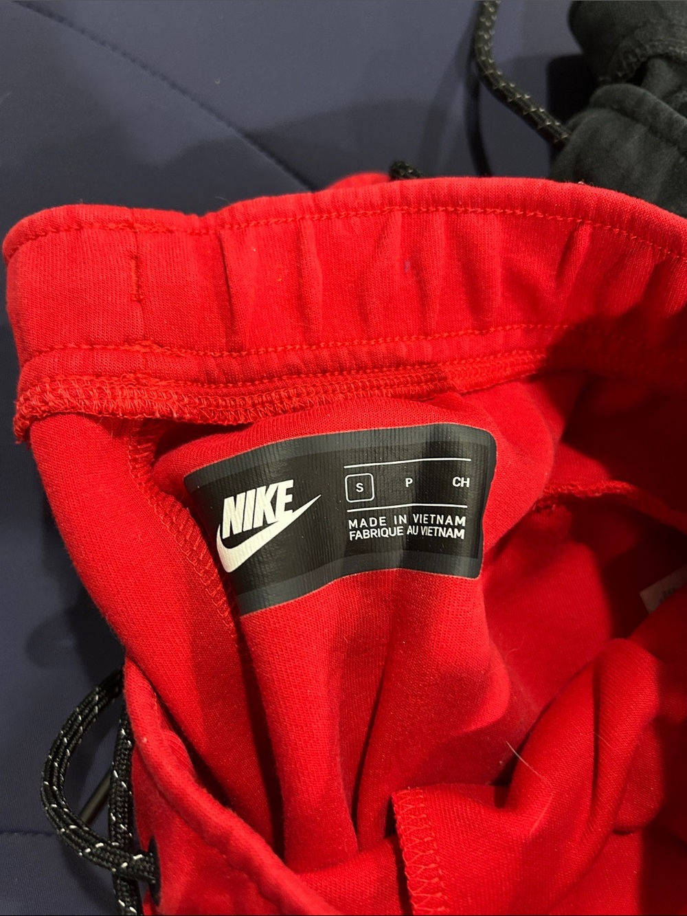 3 Men’s Nike Tech Pants - Picture 2 of 8
